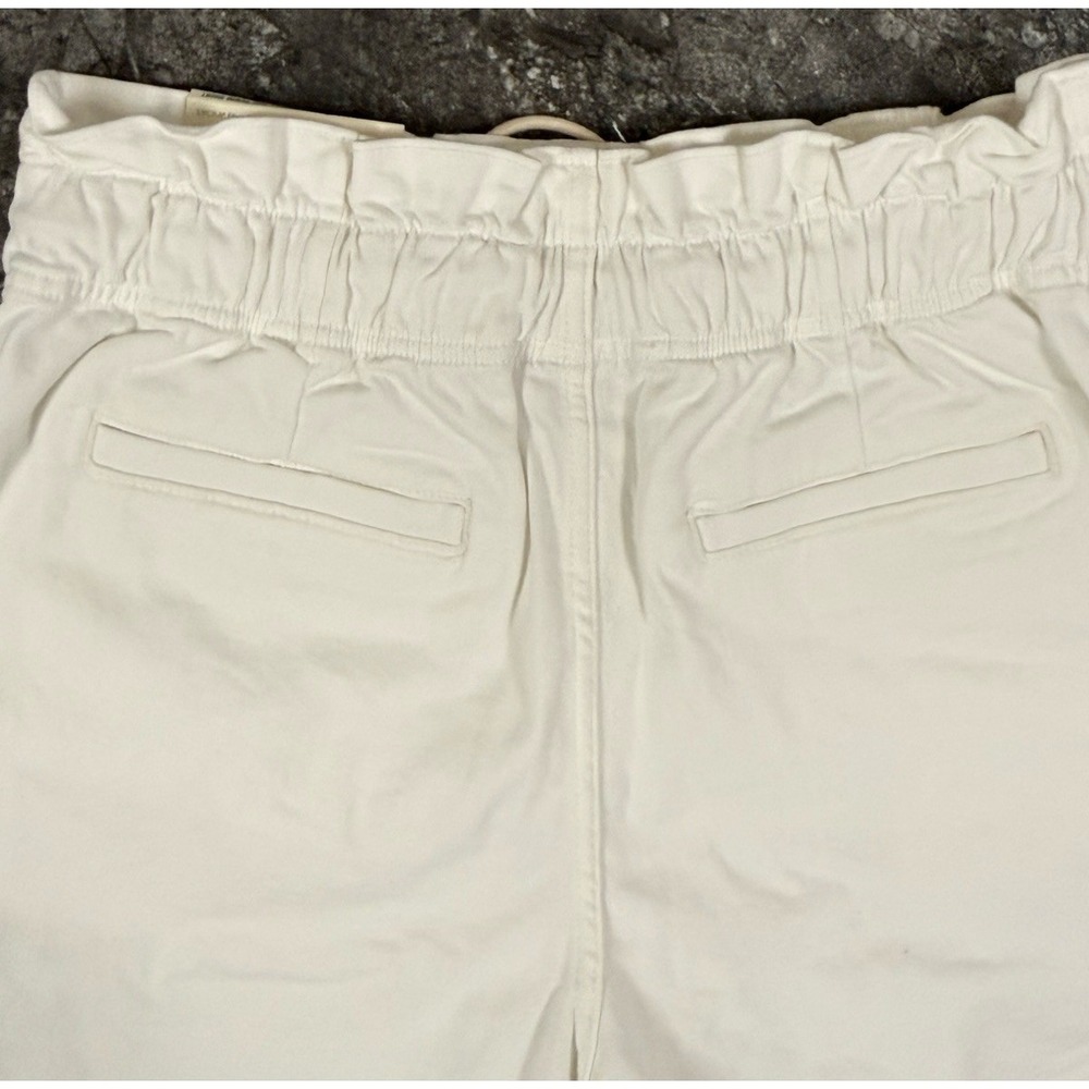 a.n.a Womens Highest Rise Paperbag Denim Shorts Patch Pockets 4" Inseam White 10 - Picture 6 of 13